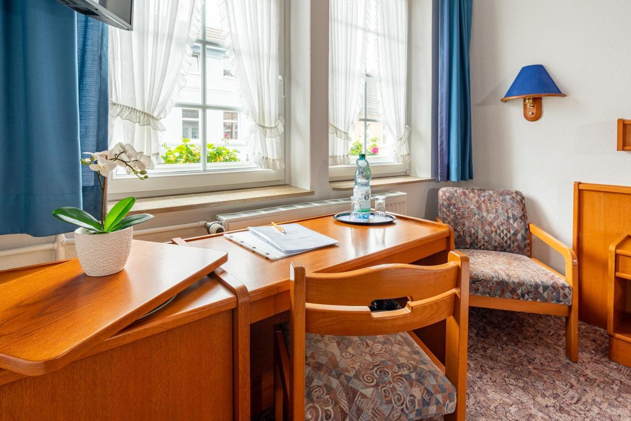 Hotel & Restaurant Stadt Genthin Exterior foto