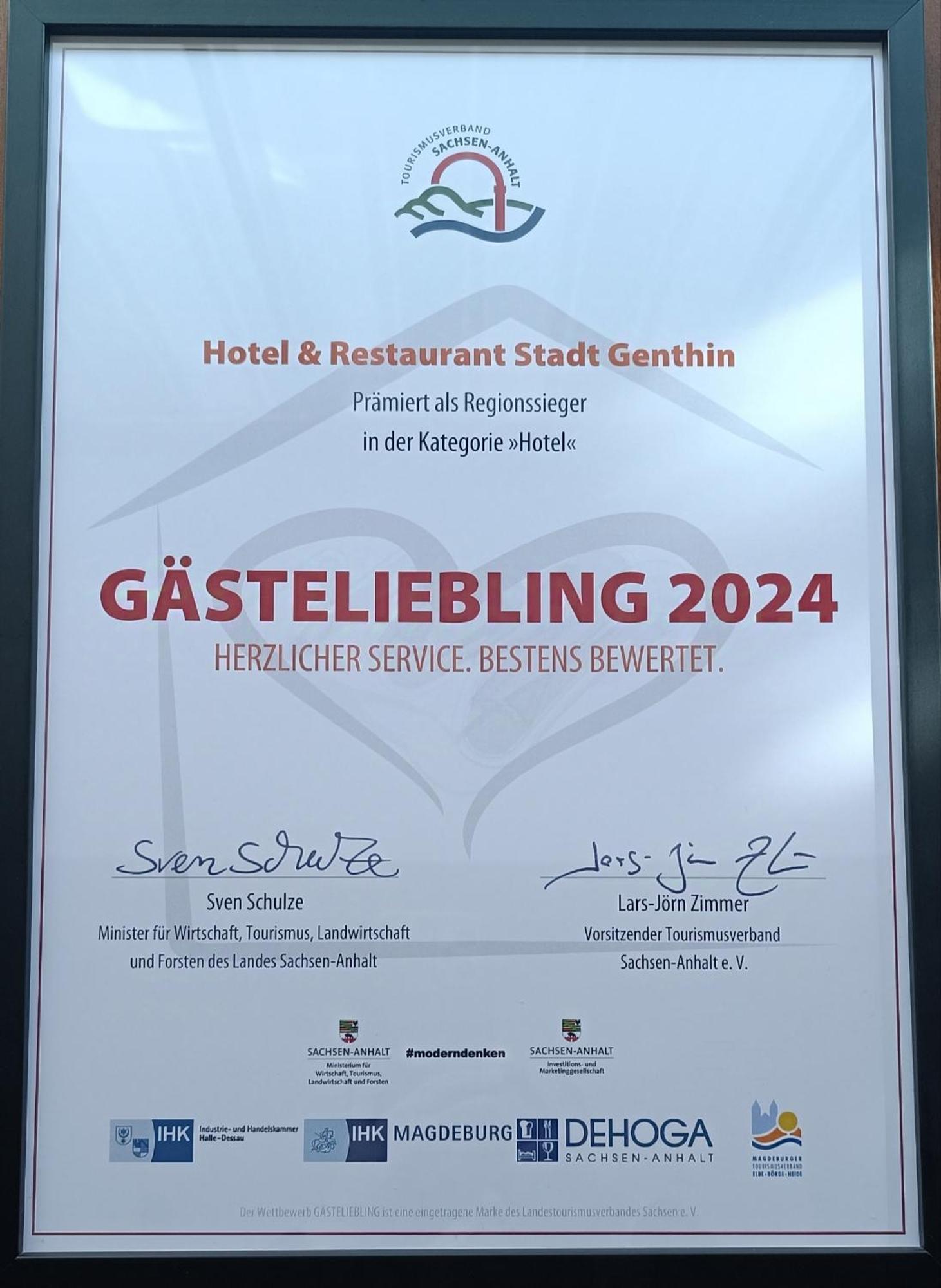 Hotel & Restaurant Stadt Genthin Exterior foto